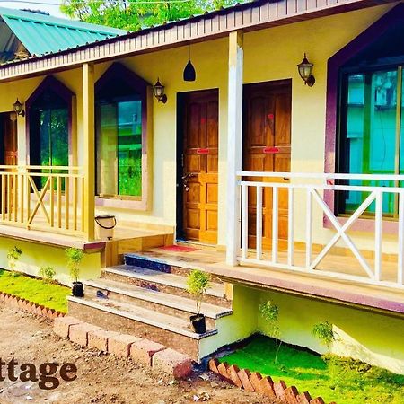 Asbii Cottage มุมไบ ภายนอก รูปภาพ